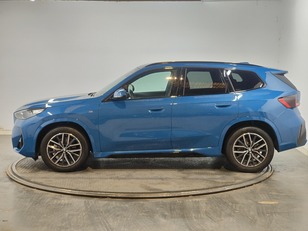Fotos de BMW X1 sDrive18d color Azul. Año 2023. 110KW(150CV). Diésel. En concesionario Proa Premium Palma de Baleares
