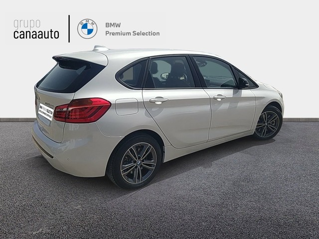 BMW Serie 2 225xe iPerformance Active Tourer color Blanco. Año 2020. 165KW(224CV). Híbrido Electro/Gasolina. En concesionario CANAAUTO - LA OROTAVA de Sta. C. Tenerife