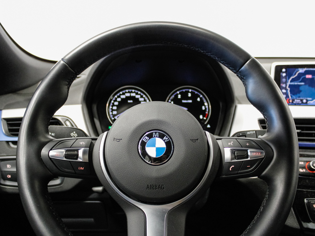 BMW X2 sDrive18d color Azul. Año 2022. 110KW(150CV). Diésel. En concesionario Barcelona Premium -- GRAN VIA de Barcelona