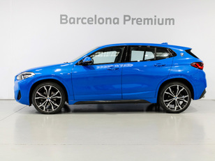 Fotos de BMW X2 sDrive18i color Azul. Año 2022. 103KW(140CV). Gasolina. En concesionario Barcelona Premium -- GRAN VIA de Barcelona