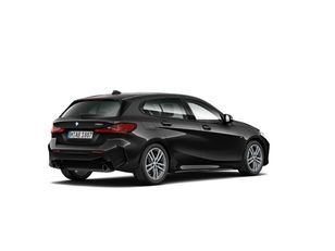 Fotos de BMW Serie 1 118d color Negro. Año 2023. 110KW(150CV). Diésel. En concesionario Novomóvil Oleiros de Coruña