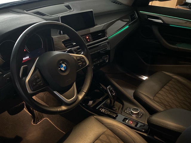 BMW X1 sDrive18d color Blanco. Año 2019. 110KW(150CV). Diésel. En concesionario Auto Premier, S.A. - MADRID de Madrid