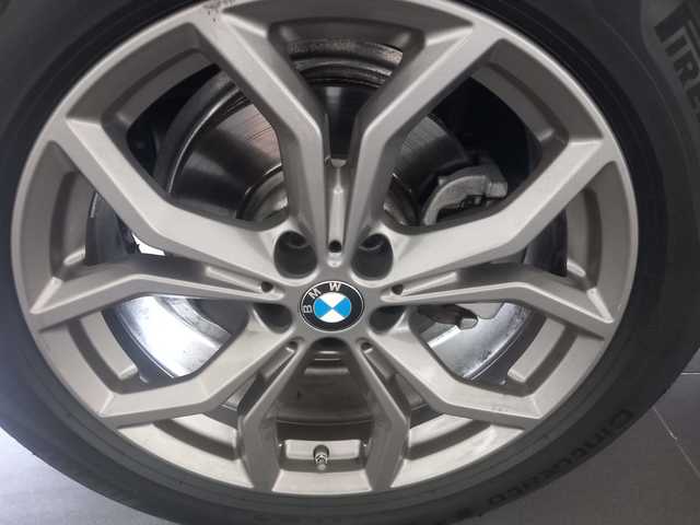 BMW X3 xDrive20d color Blanco. Año 2021. 140KW(190CV). Diésel. En concesionario CARTAGENA PREMIUM S.L. de Murcia