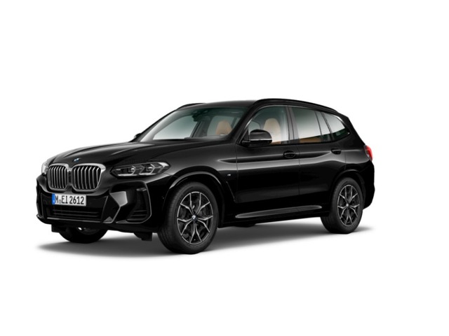 BMW X3 xDrive20d color Negro. Año 2023. 140KW(190CV). Diésel. En concesionario Movilnorte El Plantio de Madrid