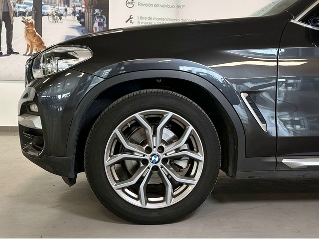 BMW X3 xDrive20d color Gris. Año 2020. 140KW(190CV). Diésel. En concesionario Triocar Gijón (Bmw y Mini) de Asturias