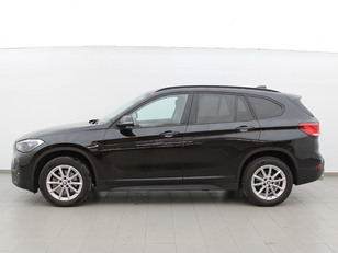 Fotos de BMW X1 sDrive18d color Negro. Año 2020. 110KW(150CV). Diésel. En concesionario Augusta Aragon S.A. de Zaragoza