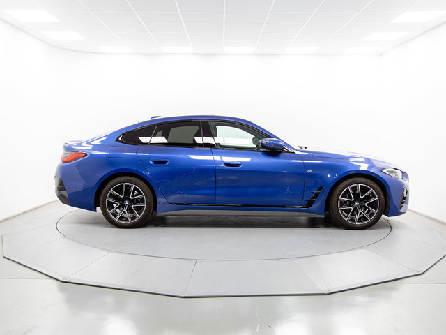 BMW Serie 4 420d Gran Coupe color Azul. Año 2024. 140KW(190CV). Diésel. En concesionario Movil Begar Petrer de Alicante