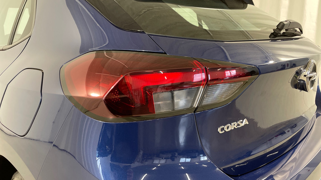 Opel Corsa 1.2 - 13