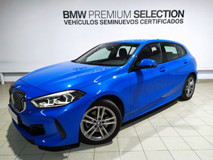 Fotos de BMW Serie 1 116d color Azul. Año 2023. 85KW(116CV). Diésel. En concesionario Hispamovil Elche de Alicante