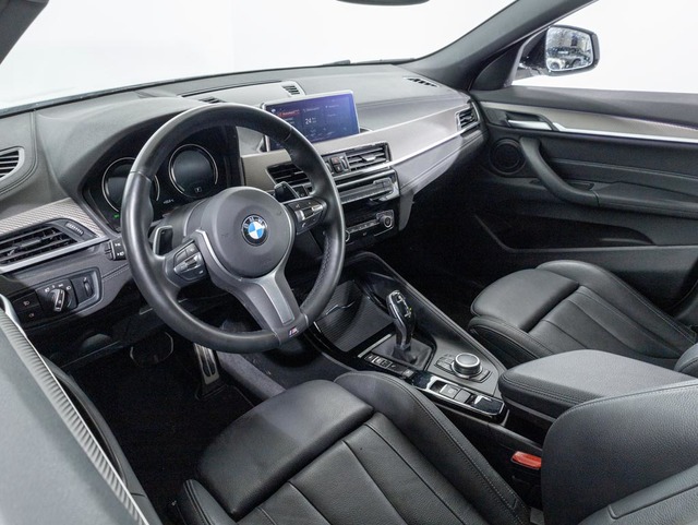 BMW X2 xDrive20d color Blanco. Año 2022. 140KW(190CV). Diésel. En concesionario Oliva Motor Girona de Girona