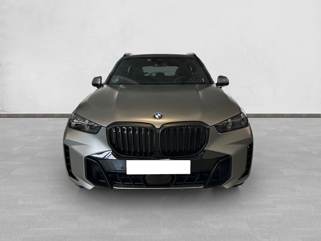 BMW X5 xDrive40d color Gris. Año 2024. 259KW(352CV). Diésel. En concesionario Enekuri Motor de Vizcaya