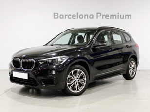 Fotos de BMW X1 sDrive18i color Negro. Año 2019. 103KW(140CV). Gasolina. En concesionario Barcelona Premium -- GRAN VIA de Barcelona