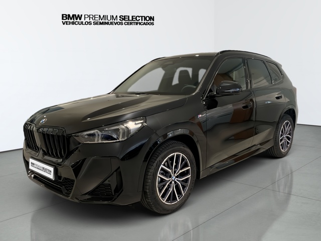 BMW X1 sDrive18d color Negro. Año 2023. 110KW(150CV). Diésel. En concesionario Automotor Premium Viso - Málaga de Málaga