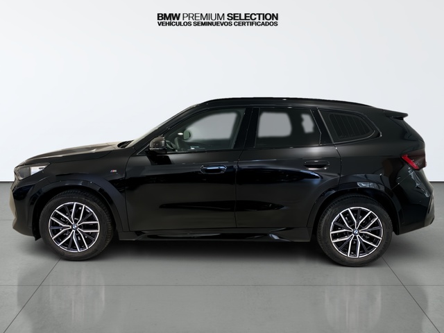 BMW X1 sDrive18d color Negro. Año 2023. 110KW(150CV). Diésel. En concesionario Automotor Premium Viso - Málaga de Málaga