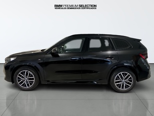 Fotos de BMW X1 sDrive18d color Negro. Año 2023. 110KW(150CV). Diésel. En concesionario Automotor Premium Viso - Málaga de Málaga