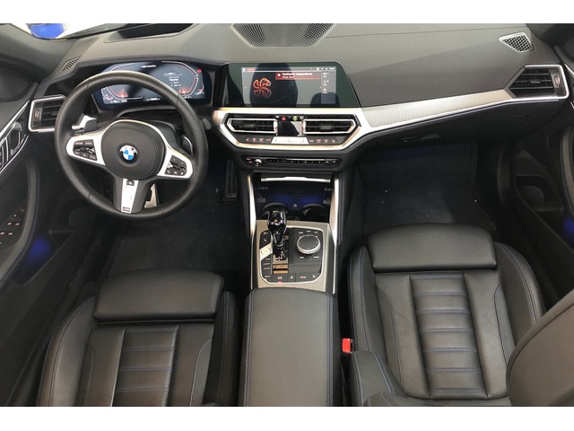 BMW Serie 4 M440i Cabrio color Blanco. Año 2022. 275KW(374CV). Gasolina. En concesionario Proa Premium Ibiza de Baleares