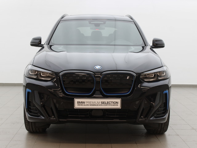 BMW iX3 M Sport color Negro. Año 2024. 210KW(286CV). Eléctrico. En concesionario Augusta Aragon S.A. de Zaragoza