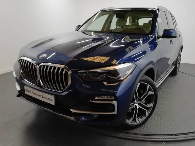 BMW X5 xDrive40i color Azul. Año 2019. 250KW(340CV). Gasolina. En concesionario Proa Premium Palma de Baleares