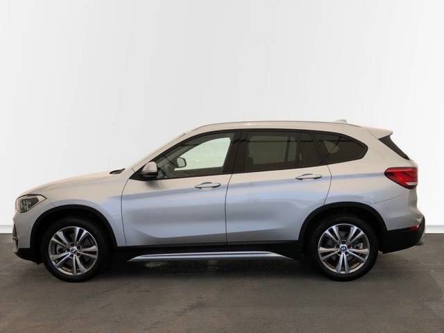 BMW X1 xDrive20i color Gris Plata. Año 2020. 141KW(192CV). Gasolina. En concesionario Proa Premium Palma de Baleares