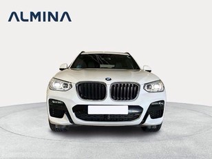 Fotos de BMW X3 xDrive20d color Blanco. Año 2022. 140KW(190CV). Diésel. En concesionario Ilbira Motor | Granada de Granada