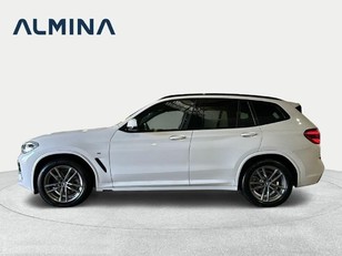 Fotos de BMW X3 xDrive20d color Blanco. Año 2022. 140KW(190CV). Diésel. En concesionario Ilbira Motor | Granada de Granada