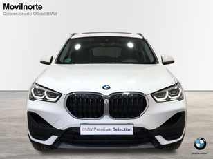 Fotos de BMW X1 sDrive18d color Blanco. Año 2020. 110KW(150CV). Diésel. En concesionario Movilnorte El Carralero de Madrid