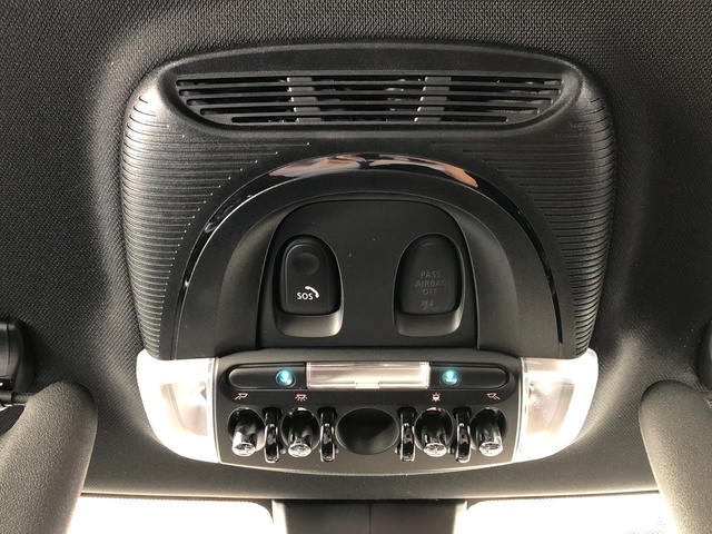 fotoG 17 del MINI MINI 5 Puertas Cooper 100 kW (136 CV) 136cv Gasolina del 2023 en Madrid