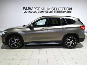 Fotos de BMW X1 xDrive20d color Gris Plata. Año 2016. 140KW(190CV). Diésel. En concesionario Hispamovil Elche de Alicante