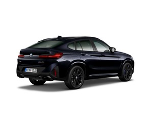 Fotos de BMW X4 M40i color Negro. Año 2023. 265KW(360CV). Gasolina. En concesionario Movilnorte El Carralero de Madrid