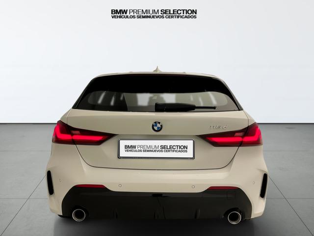 BMW Serie 1 118d color Blanco. Año 2020. 110KW(150CV). Diésel. En concesionario Automotor Premium Viso - Málaga de Málaga