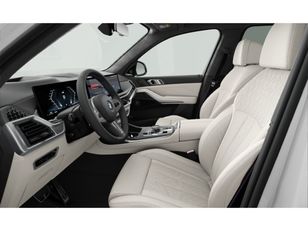 Fotos de BMW X7 M60i color Blanco. Año 2023. 390KW(530CV). Gasolina. En concesionario Movil Begar Alcoy de Alicante