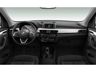 Fotos de BMW X1 sDrive18i color Gris. Año 2019. 103KW(140CV). Gasolina. En concesionario Ceres Motor S.L. de Cáceres