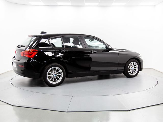 BMW Serie 1 116d color Negro. Año 2019. 85KW(116CV). Diésel. En concesionario Móvil Begar Alicante de Alicante