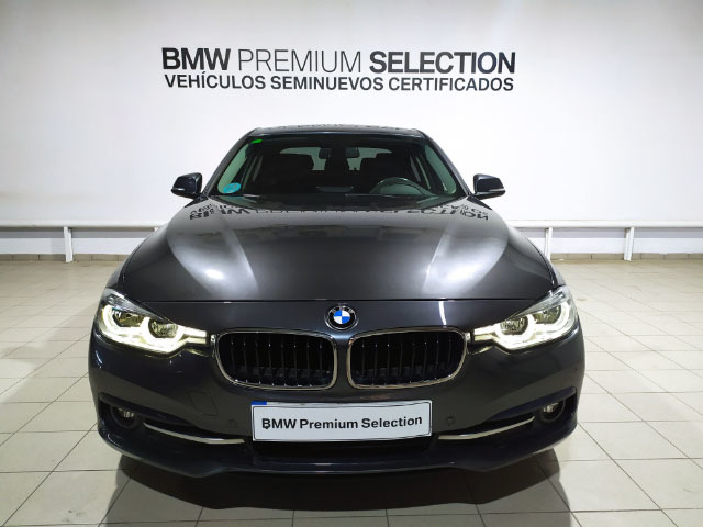 BMW Serie 3 318d color Gris. Año 2018. 110KW(150CV). Diésel. En concesionario Hispamovil Elche de Alicante