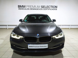 Fotos de BMW Serie 3 318d color Gris. Año 2018. 110KW(150CV). Diésel. En concesionario Hispamovil Elche de Alicante