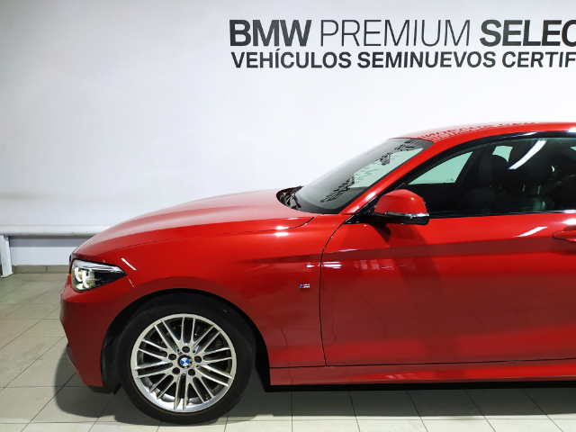 BMW Serie 2 218i Coupe color Rojo. Año 2018. 100KW(136CV). Gasolina. En concesionario Hispamovil, Orihuela de Alicante