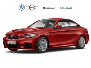 Fotos de BMW Serie 2 218i Coupe color Rojo. Año 2018. 100KW(136CV). Gasolina. En concesionario Hispamovil Elche de Alicante