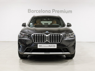 Fotos de BMW X3 xDrive20d color Gris. Año 2023. 140KW(190CV). Diésel. En concesionario Barcelona Premium -- GRAN VIA de Barcelona