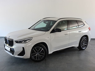 Fotos de BMW X1 sDrive18d color Blanco. Año 2023. 110KW(150CV). Diésel. En concesionario Autogal de Ourense