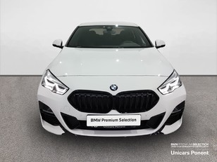 Fotos de BMW Serie 2 220i Gran Coupe color Blanco. Año 2022. 131KW(178CV). Gasolina. En concesionario Unicars Ponent de Lleida