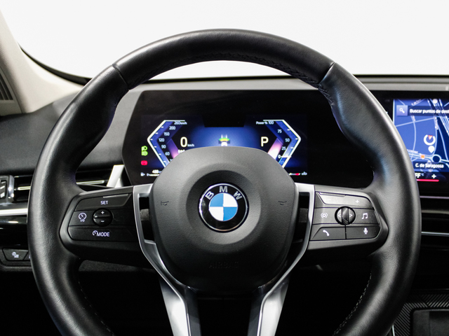 BMW X1 sDrive18d color Blanco. Año 2023. 110KW(150CV). Diésel. En concesionario Barcelona Premium -- GRAN VIA de Barcelona
