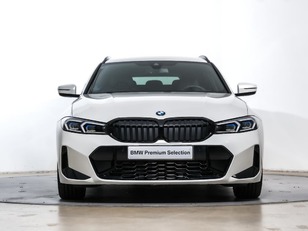 Fotos de BMW Serie 3 320d Touring color Blanco. Año 2023. 140KW(190CV). Diésel. En concesionario Oliva Motor Tarragona de Tarragona