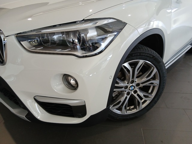 BMW X1 sDrive18d color Blanco. Año 2018. 110KW(150CV). Diésel. En concesionario Adler Motor S.L. TOLEDO de Toledo