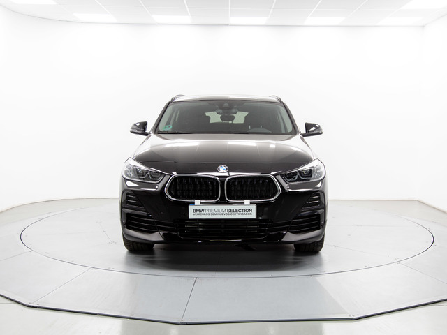 BMW X2 sDrive18d color Negro. Año 2023. 110KW(150CV). Diésel. En concesionario Móvil Begar Alicante de Alicante