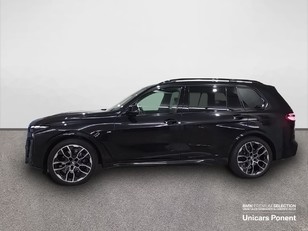 Fotos de BMW X7 xDrive40d color Negro. Año 2024. 259KW(352CV). Diésel. En concesionario Unicars Ponent de Lleida