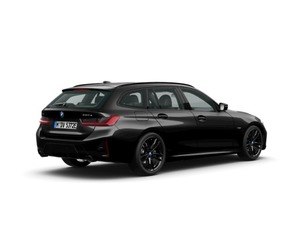 Fotos de BMW Serie 3 330e Touring color Negro. Año 2023. 215KW(292CV). Híbrido Electro/Gasolina. En concesionario Movilnorte El Plantio de Madrid