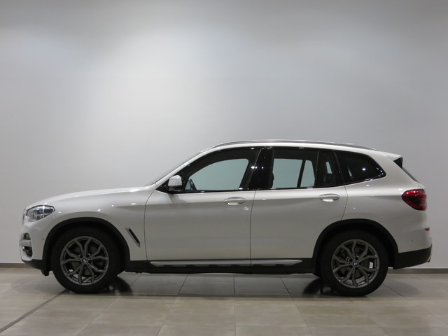 BMW X3 xDrive20d color Blanco. Año 2020. 140KW(190CV). Diésel. En concesionario GANDIA Automoviles Fersan, S.A. de Valencia