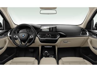 Fotos de BMW X3 xDrive20d color Negro. Año 2022. 140KW(190CV). Diésel. En concesionario Mandel Motor Badajoz de Badajoz
