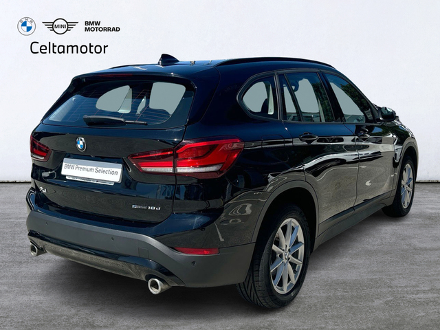 BMW X1 sDrive18d color Negro. Año 2020. 110KW(150CV). Diésel. En concesionario Celtamotor Caldas Reis de Pontevedra