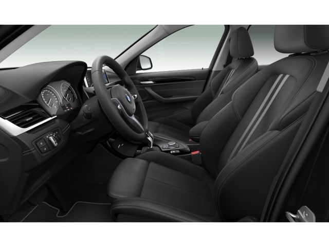 BMW X1 xDrive20i color Negro. Año 2020. 141KW(192CV). Gasolina. En concesionario Proa Premium Palma de Baleares